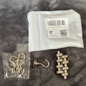 Set of 9 magnetic hooks